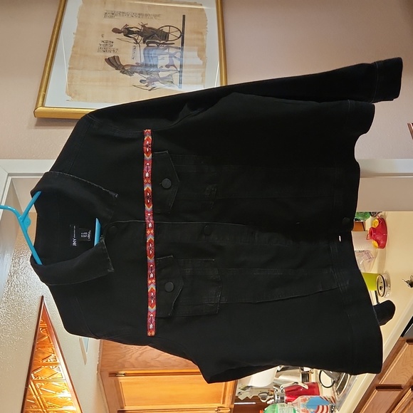 JNY Jones New York Black Denim Jacket - Picture 3 of 8